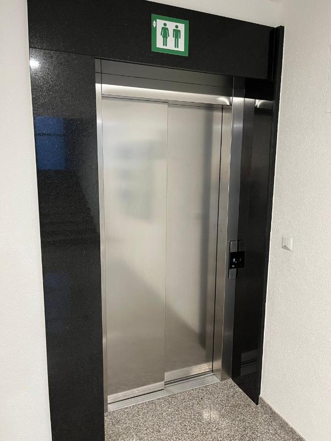 شقة Studio Apartman Implex Ðakovo المظهر الخارجي الصورة