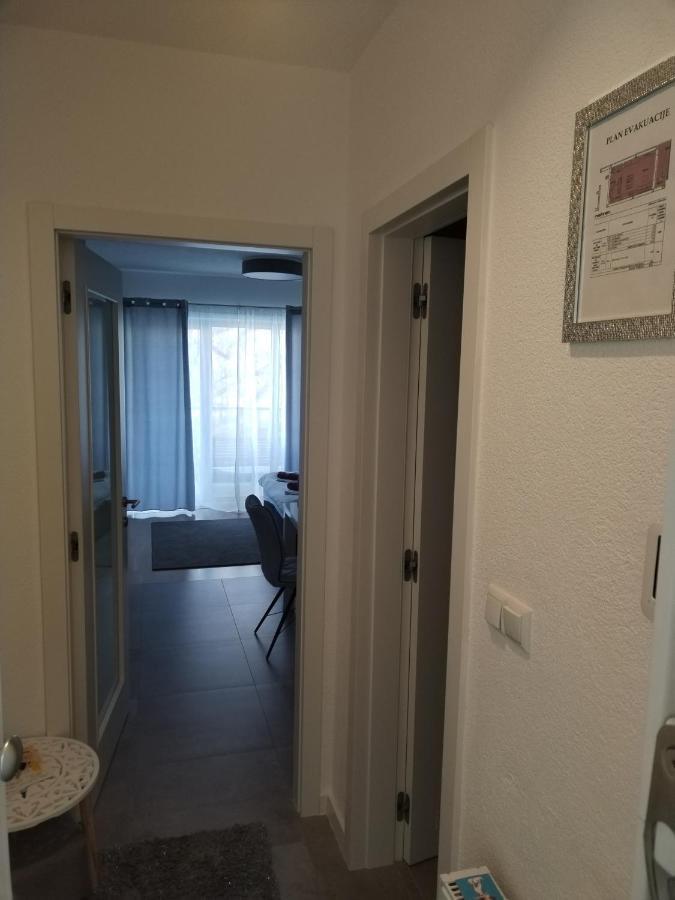 شقة Studio Apartman Implex Ðakovo المظهر الخارجي الصورة